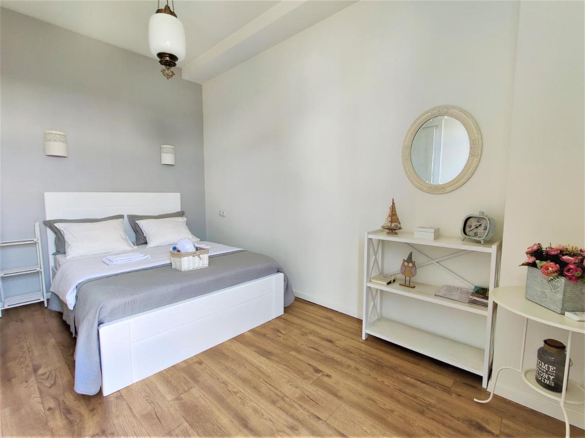 Avlabari Apartment Tbiliszi Kültér fotó